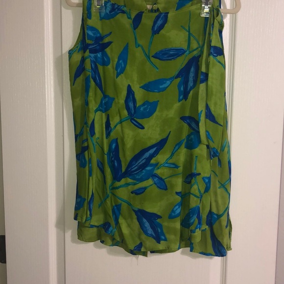 2 PIECE LONG TOP AND SKORT - Picture 4 of 8